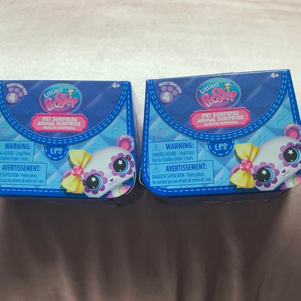 Littlest Pet Shop Wave 4 Blind Boxes ~ lot of 2